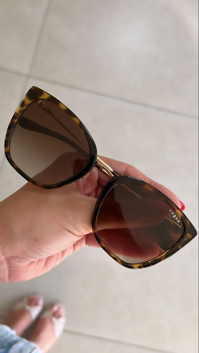 SUNGLASSES