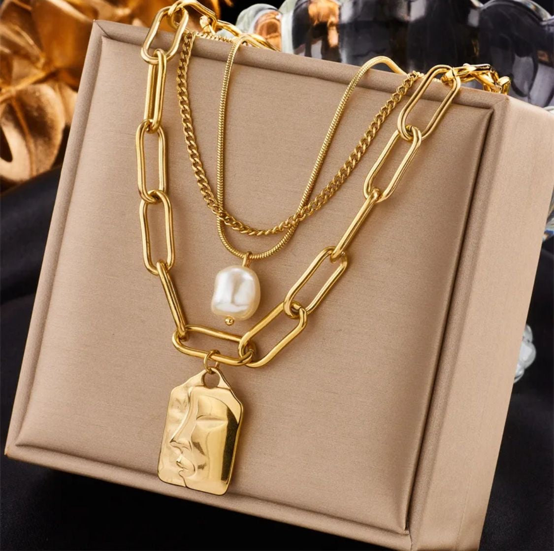 Chunky layered chain necklace